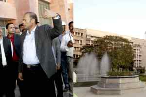 मुख्यमंत्री चौहान ने मंत्रालय विस्तार निर्माण कार्य का निरीक्षण किया