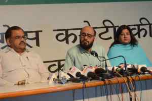 मंत्री रामपालसिंह के बेटे के खिलाफ आत्महत्या हेतु दुष्प्रेरित करने का प्रकरण दर्ज करने की मांग