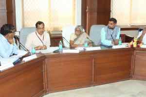 पंचायतों के हेडपम्प का खनन भी पीएचई करें