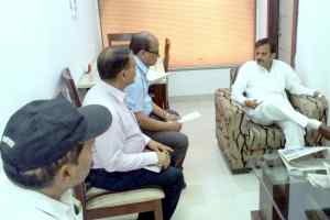 उद्योग मंत्री शुक्ल द्वारा ग्वालियर में औद्योगिक विकास की समीक्षा