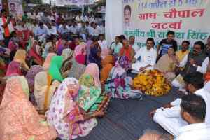 केन्द्र व प्रदेश सरकार जनता की खुशहाली के लिए प्रतिबद्ध
