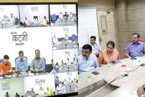 एक अप्रैल से मिलेंगे संबल योजना के हित-लाभ चिकित्सा सुविधा के लिये नहीं रहेगा आयु का बंधन
