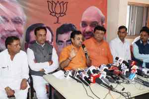 खबर नेशन सरदार वल्लभ भाई पटेल की जयंती पर आज भाजपा कार्यकर्ता अपनी-अपनी विधानसभा से रन फॉर यूनिटी के तहत राष्ट्रीय एकता दौड़ मे दोडे़.......