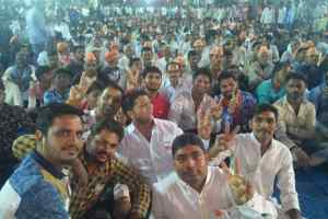 मुख्यमंत्री ने मोबाईल के माध्यम से आमसभा को संबोधित किया