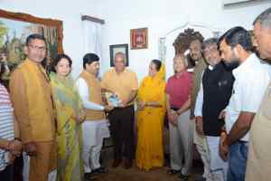 अनुच्छेद 370 भाजपा की नहीं, देश की बड़ी समस्या