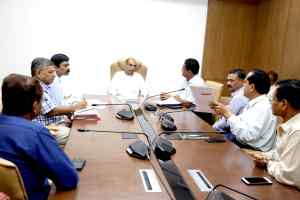 ऊर्जा मंत्री से मिले सिंगाजी थर्मल पॉवर प्लांट के अधिकारी