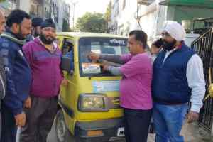 सी.ए.ए के समर्थन में भाजयुमो स्टीकर अभियान प्रारंभ किया