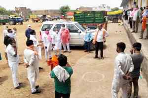 कोरोना से बचाव लिए किसान मोर्चा ने गेहूं खरीदी केन्द्रों पर चलाया अभियान