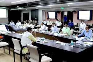 आबंटित नर्मदा जल का 2024 तक पूरा उपयोग करने के लिए रोडमैप बनाएं