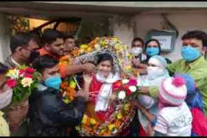 संस्कृति मंत्री ने दिया आश्वासन, किसी भी संविदा कर्मी को नहीं हटाया जाएगा