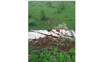 कॉलोनी में सुरक्षा गार्ड रखते ही हो गई चोरी