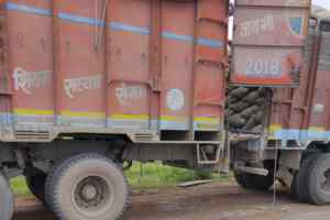 सीधी से यूपी भेजा जा रहा दौ सौ क्विंटल शासकीय गेहूं पकड़ा