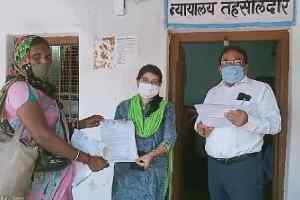 वन अधिकार पट्टे को लेकर आदिवासी हिंदू संगठन  ने  तहसीलदार को दिया ज्ञापन