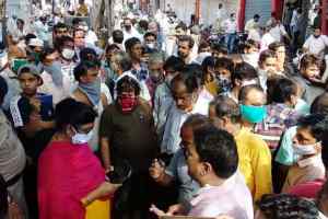 अतिक्रमण हटाने के दौरान हंगामा