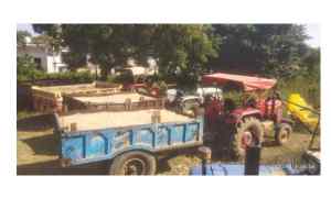 अवैध रेत पकड़ने गया पटवारी जान बचाकर भागा