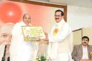 सवाल उठाने के साथ जवाब भी तलाशे मीडिया : प्रो. संजय द्विवेदी