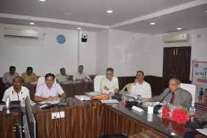 सीनियर अजा कन्या छात्रावास बैढ़न की छात्राएं पहुंचीं सिंगरौली जनसुनवाई में अव्यवस्थाओं की खोल दी पोल