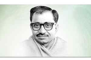 पं. दीनदयालजी उपाध्याय की जंयती पर बापट चौराहा एवं भंवर कुआ स्थित प्रतिमा पर नगर भाजपा द्वारा किया गया माल्यार्पण