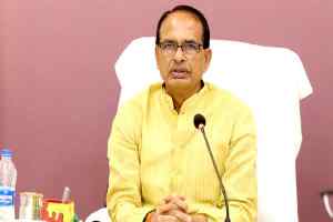 प्राकृतिक खेती को मिशन मोड में अपनाने से हम आने वाली पीढ़ी के लिए धरती को सुरक्षित स्वरूप में छोड़ पाएंगे - मुख्यमंत्री श्री चौहान