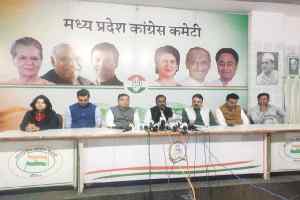 किसानों, मजदूरों, गरीबों के हक छीन इवेंट में लगी है भाजपा सरकार 