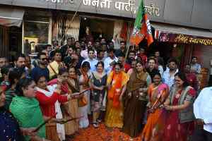 इंदौर भाजपा कार्यालय पर गुजरात विधानसभा चुनाव में प्रचंड विजय पर मनाया गया विजयोत्सव