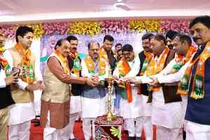 सकारात्मकता के साथ उपलब्धियों का प्रचार करें