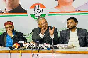 प्रदेश कांग्रेस कमेटी के प्रवक्ता अमिताभ अग्निहोत्री की पत्रकार वार्ता