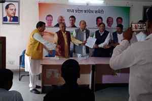 मप्र कांग्रेस आउटसोर्स, अस्थाई एवं संविदा कर्मचारी प्रकोष्ठ की बैठक पीसीसी में संपन्न