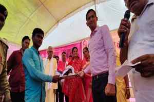 जन जातीय कार्य मंत्री ने नगर परिषद मानपुर में विभिन्न योजनाओं का लाभ वितरित किया