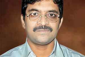 IAS अफसर सेलवेंद्रम को दिया तगड़ा झटका