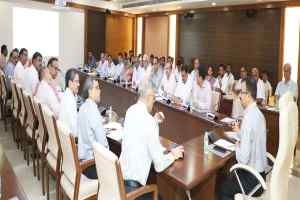 अपर मुख्य सचिव श्री राजन ने उच्च शिक्षा विभाग की बैठक ली