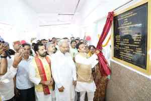 रीवा स्वास्थ्य क्षेत्र में अग्रणी बनेगा : उप मुख्यमंत्री श्री शुक्ल