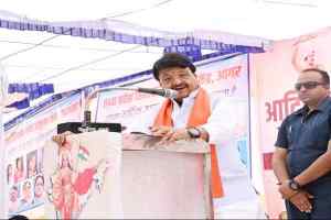 जनजातीय अंचल में शिक्षा और सम्मान बढ़ाने के लिये राज्य सरकार प्रतिबद्ध : मंत्री श्री विजयवर्गीय