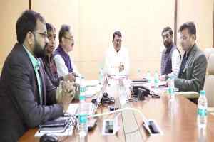 अधोसंरचनात्‍मक विकास कार्यों को समय सीमा में पूर्ण करें : मंत्री श्री चौहान