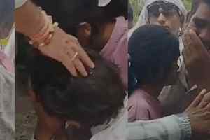 सिर्फ 2 मिनट की देरी और नीट परीक्षा से बाहर हुई बेटी, विदिशा में पिता-बेटी का दर्दनाक दृश्य